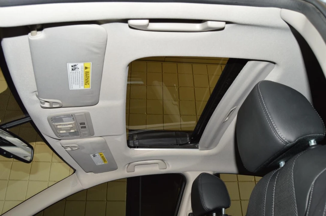 2016 Honda Civic 10th Gen - Image 7 of 29