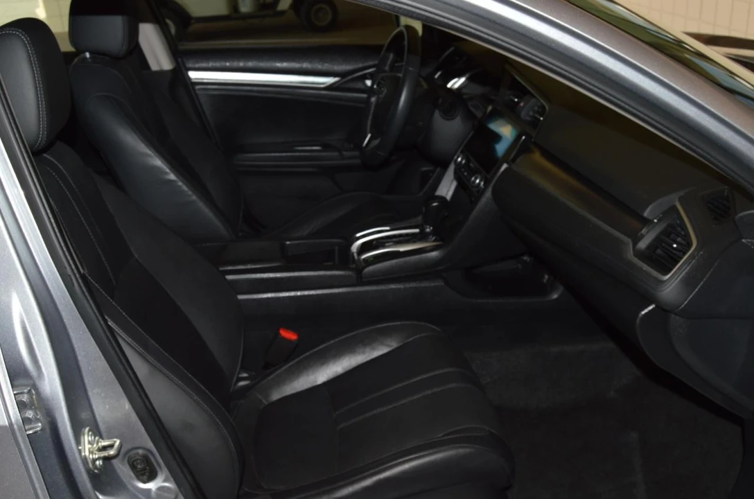 2016 Honda Civic 10th Gen - Image 15 of 29