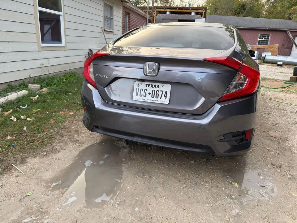 2016 Honda Civic 10th Gen - Image 4 of 5