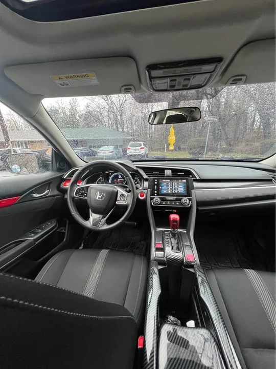 2016 Honda Civic 10th Gen - Image 11 of 13