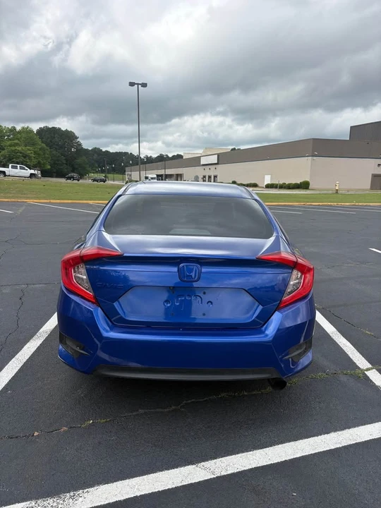 2016 Honda Civic 10th Gen - Image 4 of 10