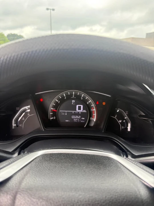 2016 Honda Civic 10th Gen - Image 7 of 10