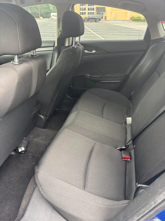2016 Honda Civic 10th Gen - Image 6 of 10