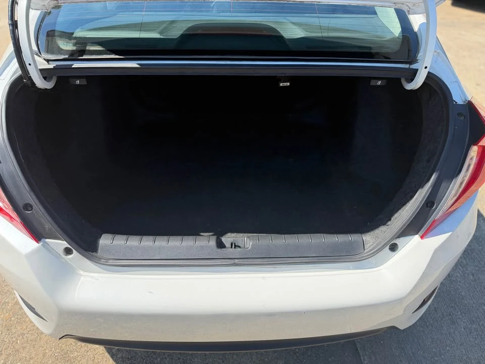 2016 Honda Civic 10th Gen - Image 11 of 11