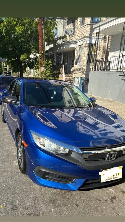 2016 Honda Civic 10th Gen - Image 3 of 6