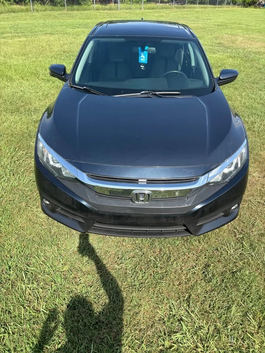 2016 Honda Civic 10th Gen - Image 4 of 9