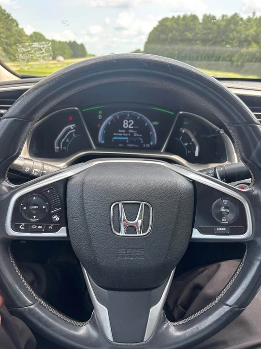 2016 Honda Civic 10th Gen - Image 7 of 9