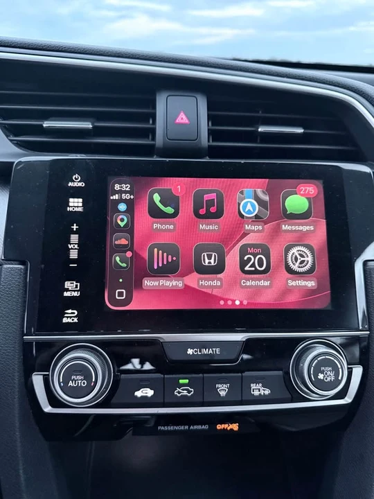 2016 Honda Civic 10th Gen - Image 9 of 14