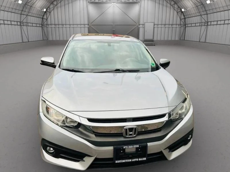 2016 Honda Civic 10th Gen - Image 5 of 12
