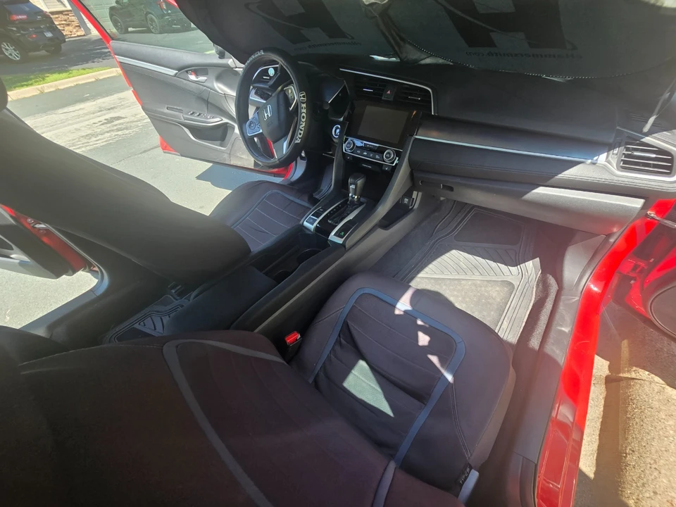 2016 Honda Civic 10th Gen - Image 17 of 24