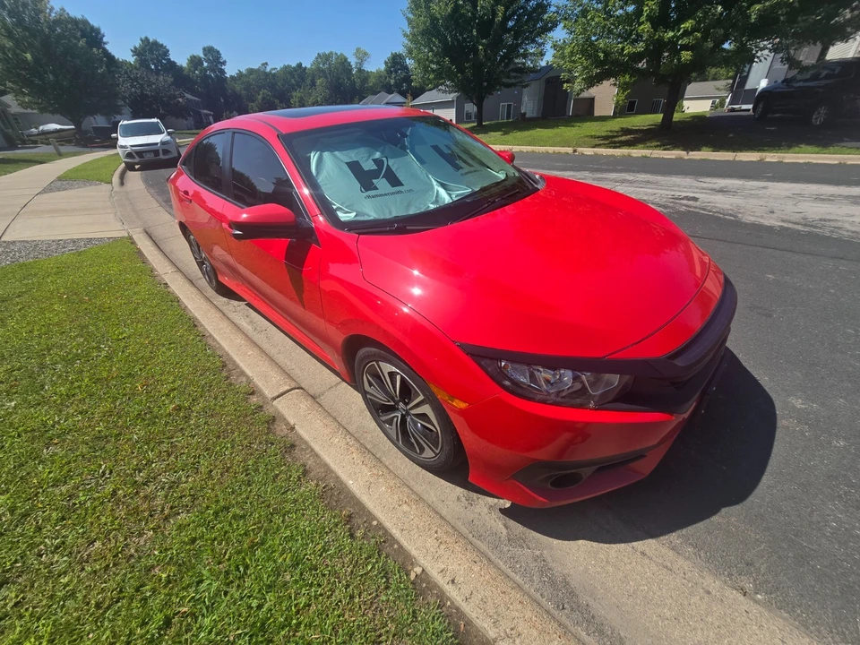 2016 Honda Civic 10th Gen - Image 5 of 24
