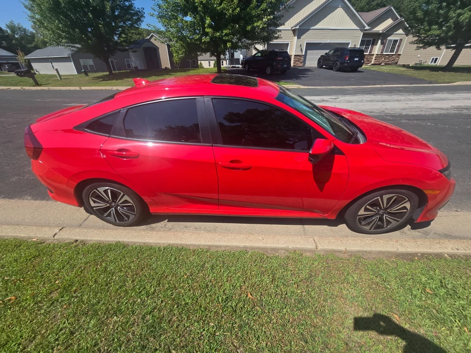 2016 Honda Civic 10th Gen - Image 2 of 24