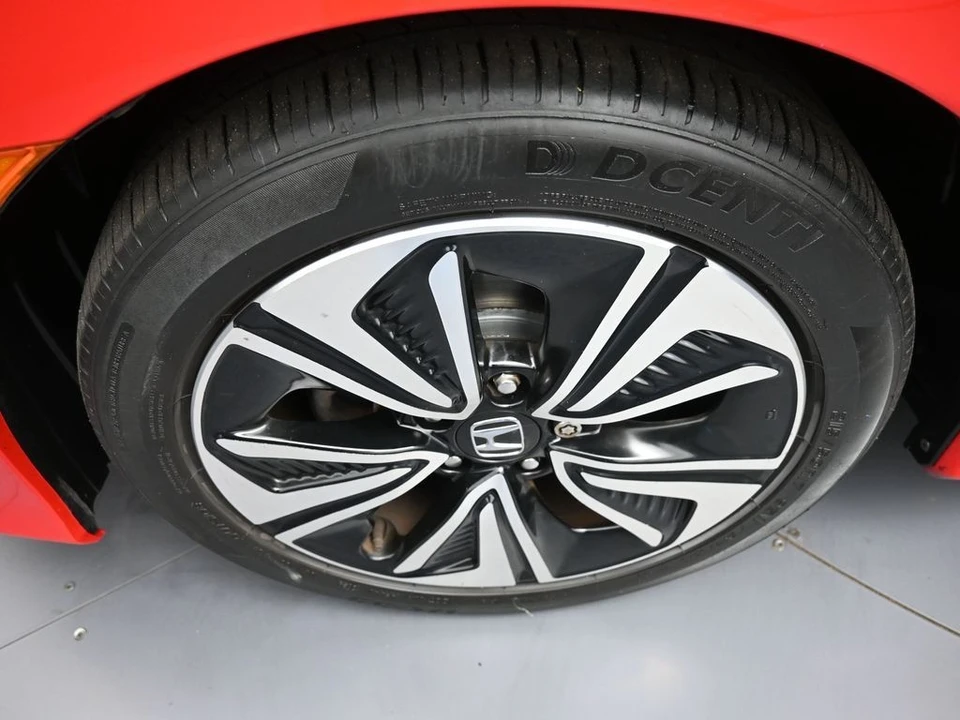 2016 Honda Civic 10th Gen - Image 14 of 31