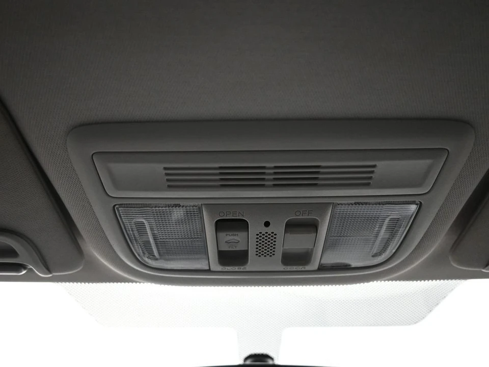 2016 Honda Civic 10th Gen - Image 17 of 31