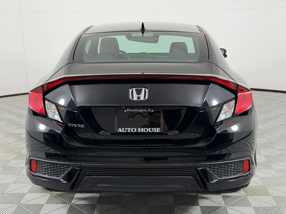 2016 Honda Civic 10th Gen - Image 6 of 12