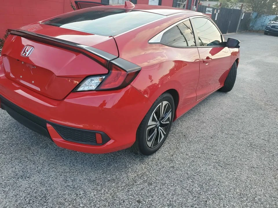 2016 Honda Civic 10th Gen - Image 14 of 20