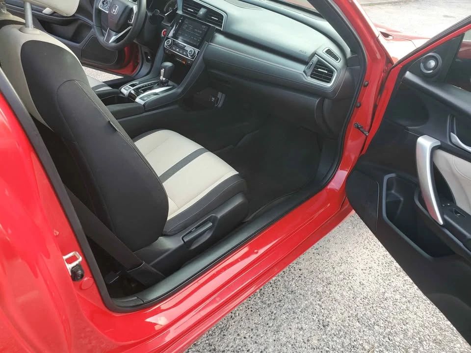 2016 Honda Civic 10th Gen - Image 8 of 20