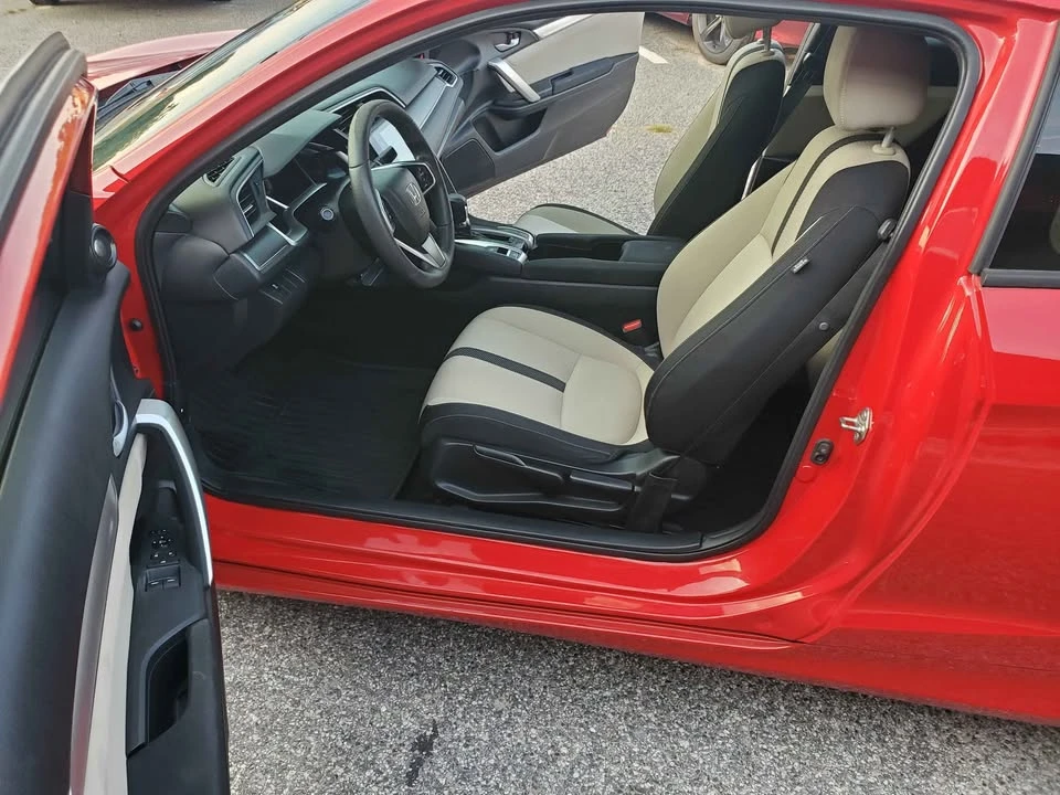2016 Honda Civic 10th Gen - Image 17 of 20
