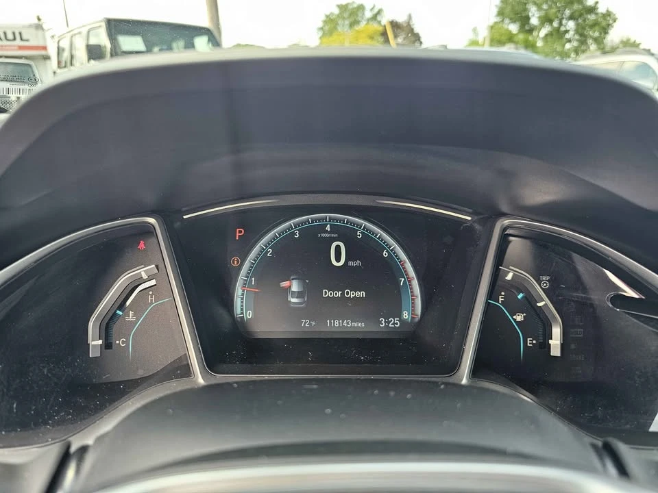 2016 Honda Civic 10th Gen - Image 15 of 20