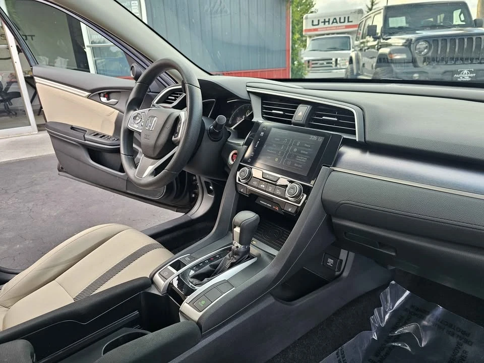 2016 Honda Civic 10th Gen - Image 17 of 20