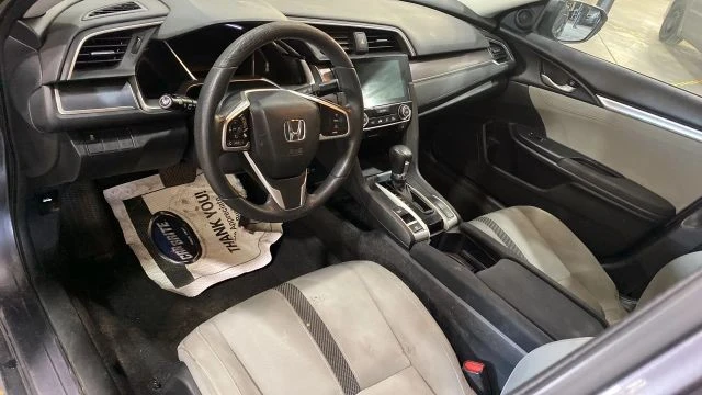 2016 Honda Civic 10th Gen - Image 5 of 6