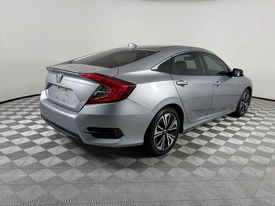 2016 Honda Civic 10th Gen - Image 4 of 22