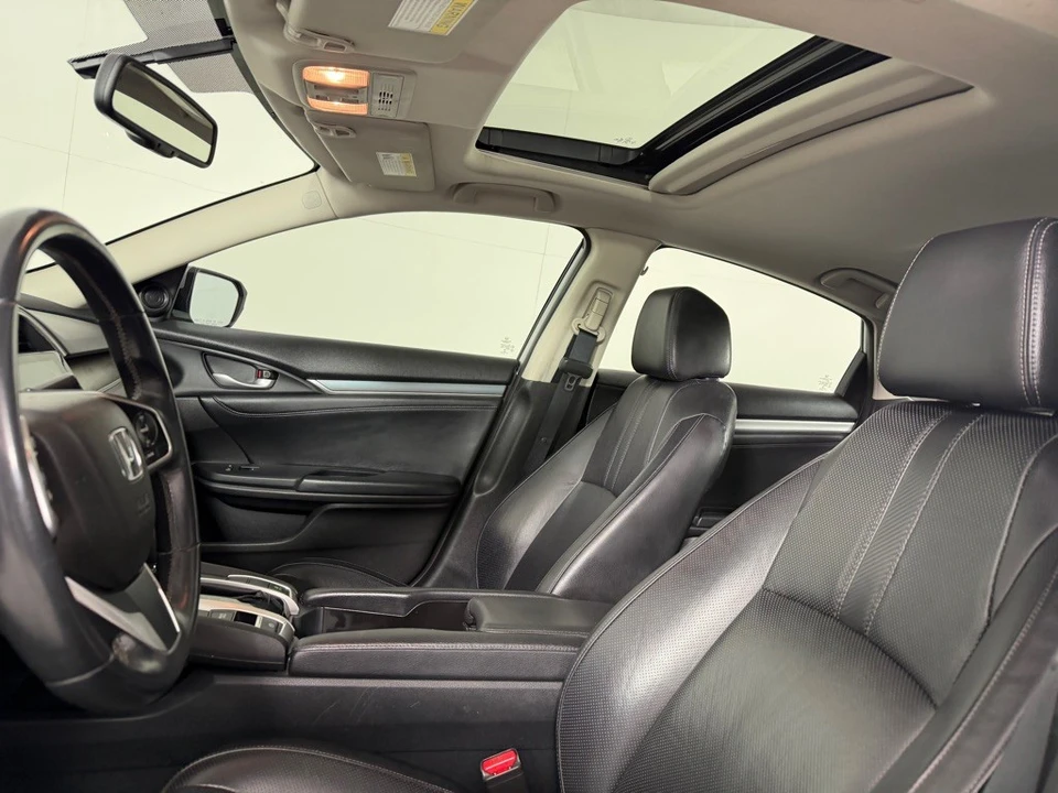2016 Honda Civic 10th Gen - Image 10 of 22