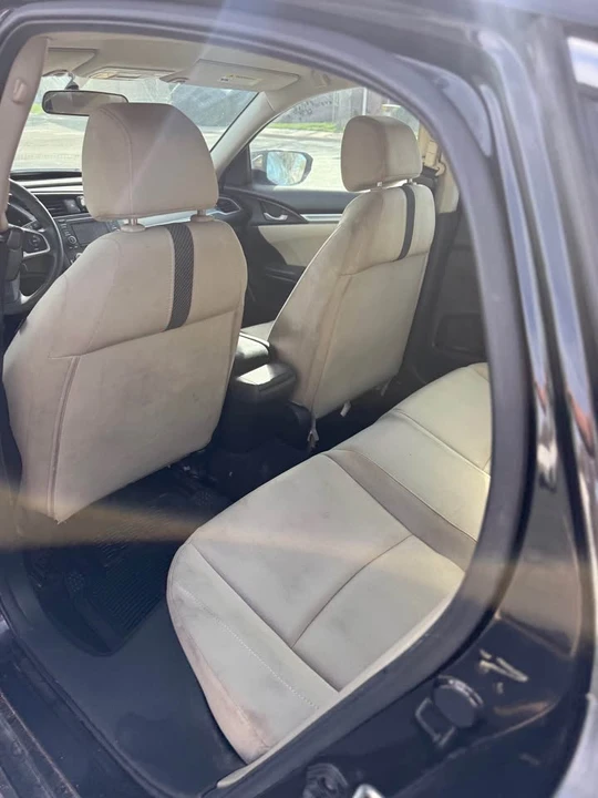 2016 Honda Civic 10th Gen - Image 10 of 11