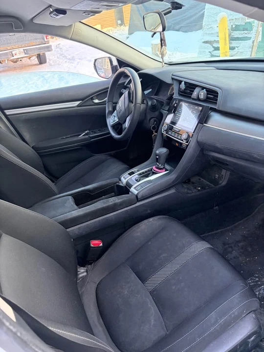 2016 Honda Civic 10th Gen - Image 5 of 8