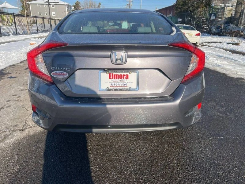 2016 Honda Civic 10th Gen - Image 5 of 12