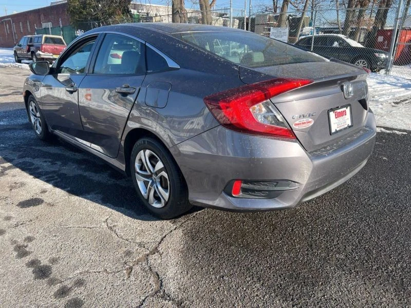 2016 Honda Civic 10th Gen - Image 6 of 12