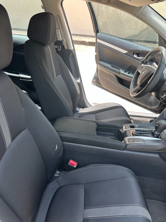 2016 Honda Civic 10th Gen - Image 14 of 20