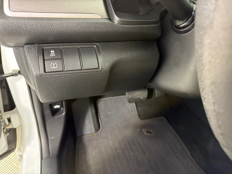 2016 Honda Civic 10th Gen - Image 10 of 22