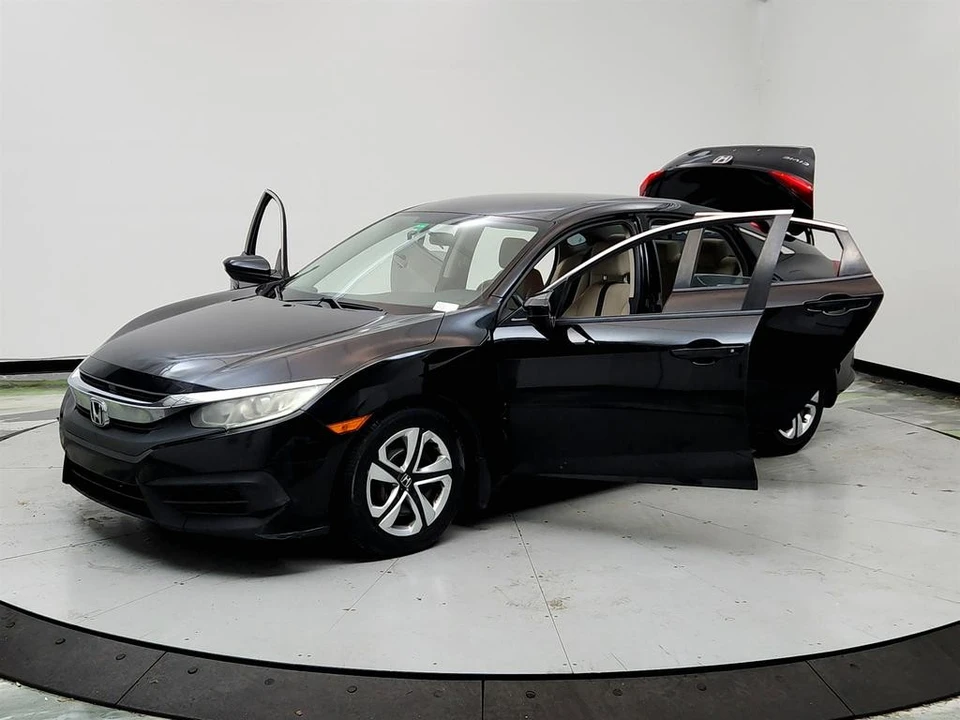 2016 Honda Civic 10th Gen - Image 9 of 12