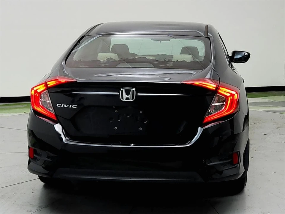 2016 Honda Civic 10th Gen - Image 6 of 12
