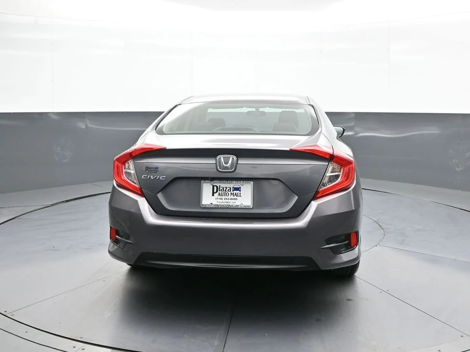 2016 Honda Civic 10th Gen - Image 7 of 12