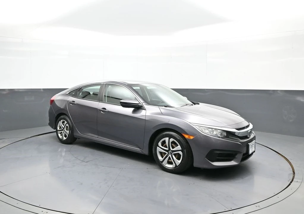 2016 Honda Civic 10th Gen - Image 4 of 12