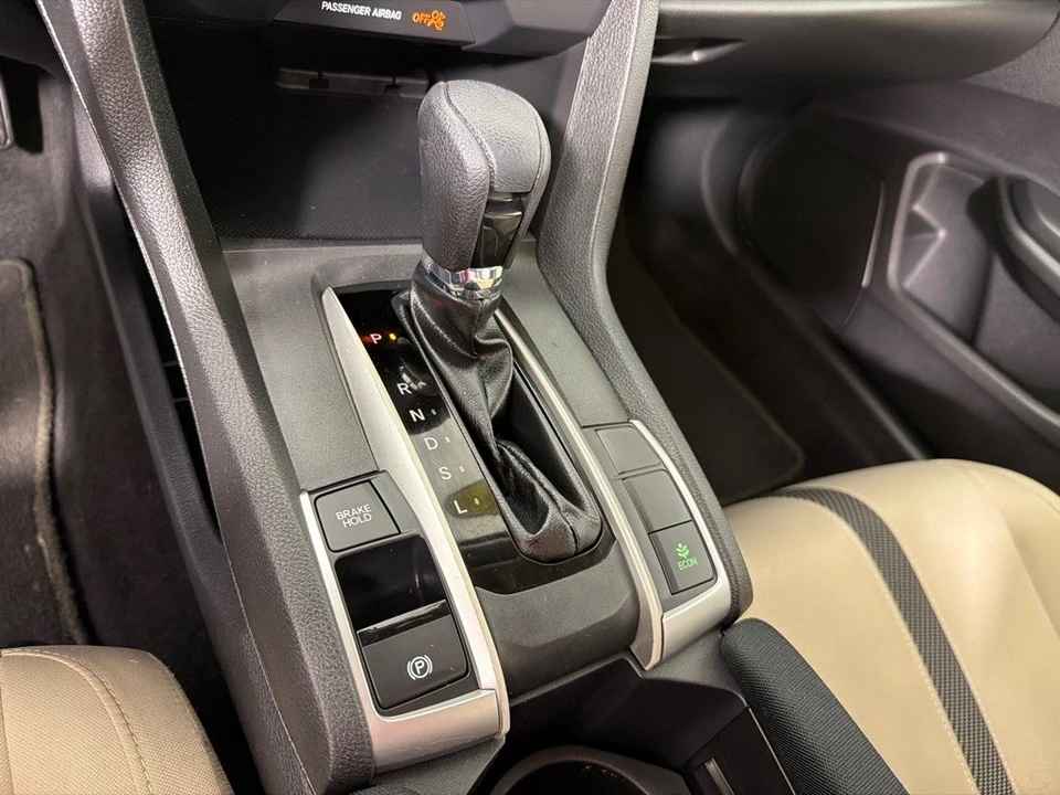2016 Honda Civic 10th Gen - Image 17 of 25