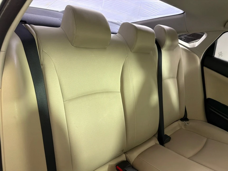 2016 Honda Civic 10th Gen - Image 21 of 25