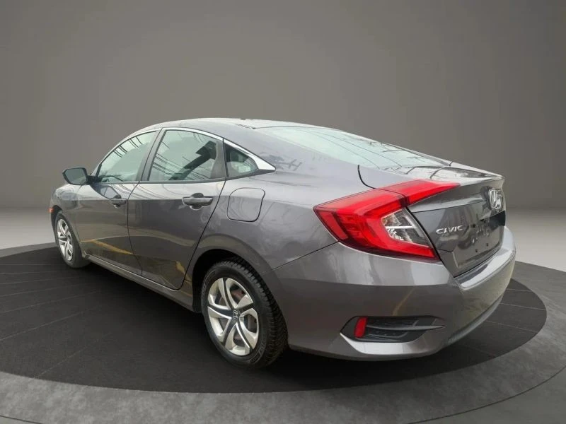 2016 Honda Civic 10th Gen - Image 7 of 12