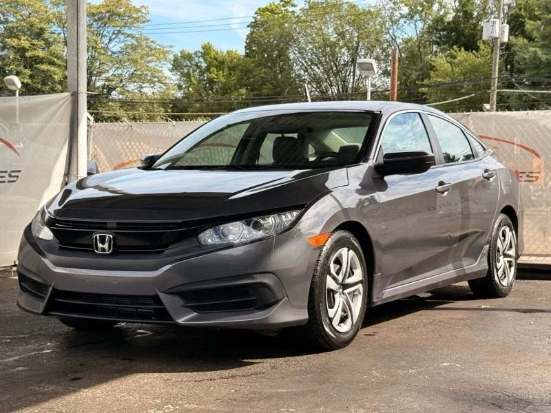 2016 Honda Civic 10th Gen - Image 3 of 12