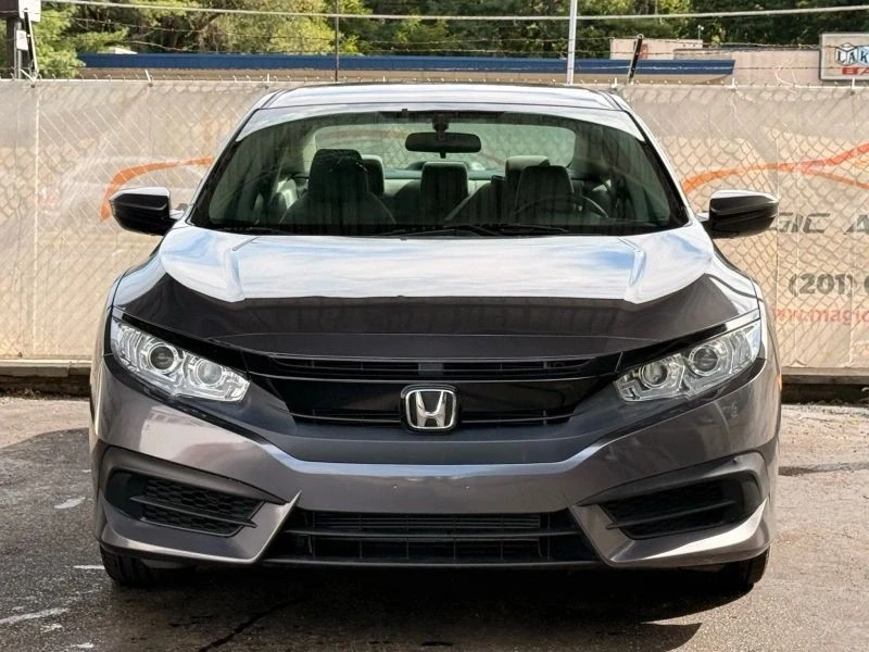2016 Honda Civic 10th Gen - Image 5 of 12