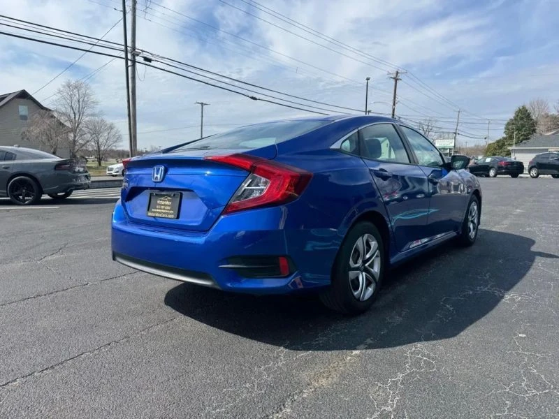 2016 Honda Civic 10th Gen - Image 3 of 11
