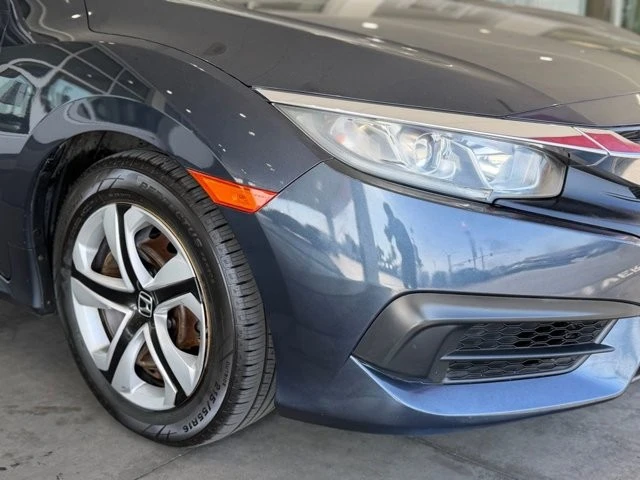 2016 Honda Civic 10th Gen - Image 8 of 31