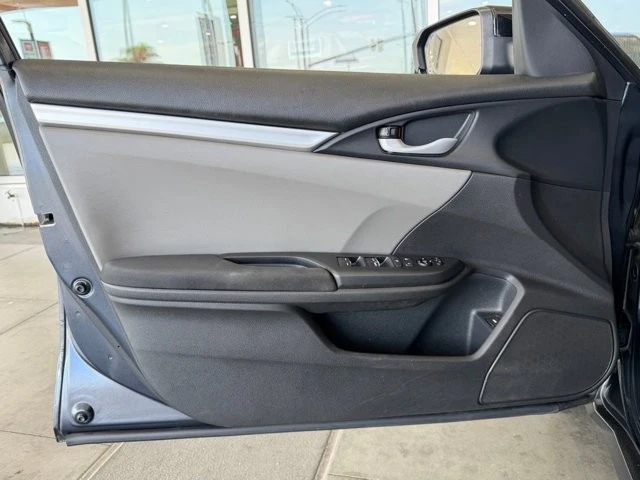 2016 Honda Civic 10th Gen - Image 18 of 31