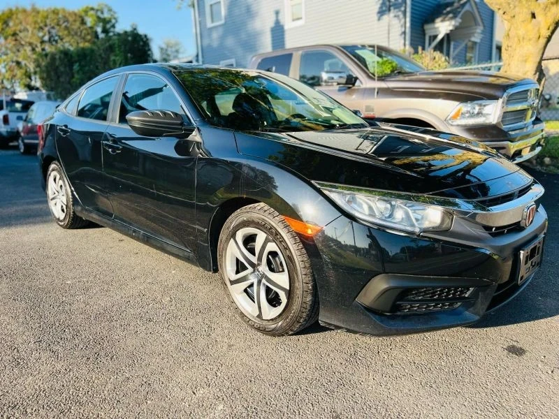 2016 Honda Civic 10th Gen - Image 3 of 12