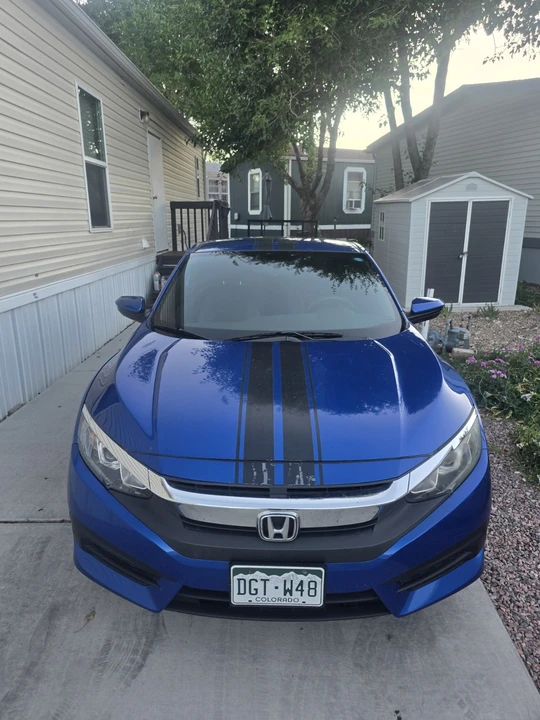 2016 Honda Civic 10th Gen - Image 10 of 15