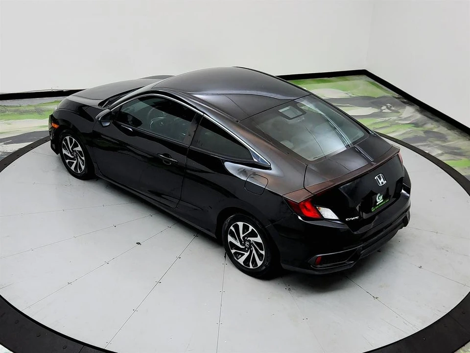 2016 Honda Civic 10th Gen - Image 29 of 31