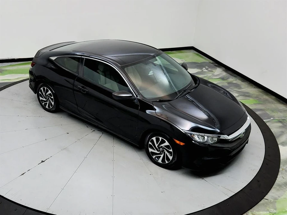 2016 Honda Civic 10th Gen - Image 28 of 31