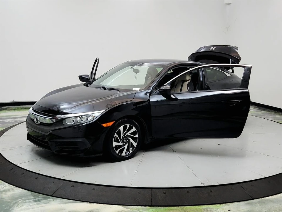 2016 Honda Civic 10th Gen - Image 9 of 31